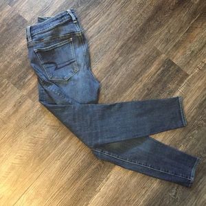 American Eagle hi-rise jegging